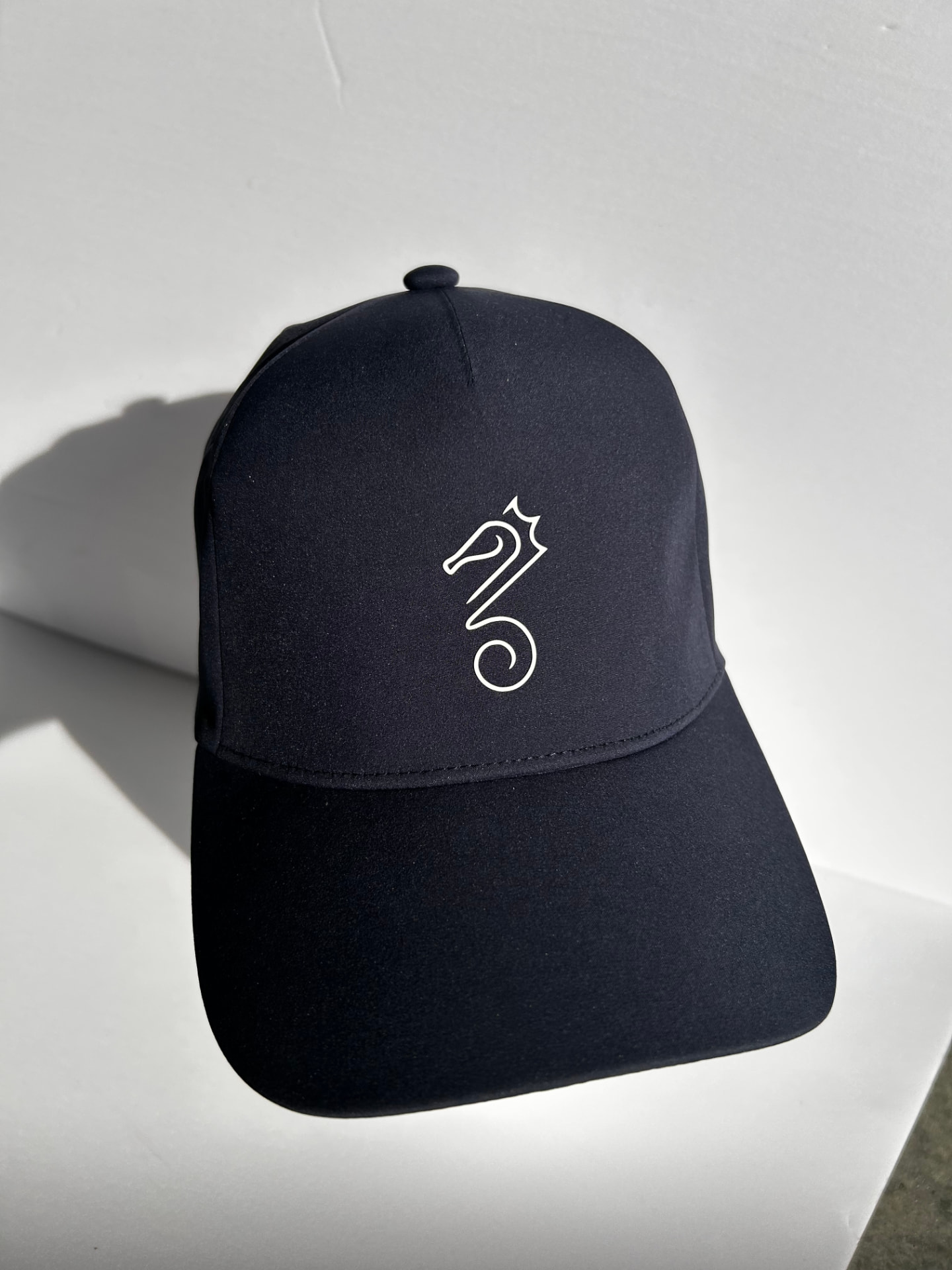 The Edisto — Deep Navy Performance Cap